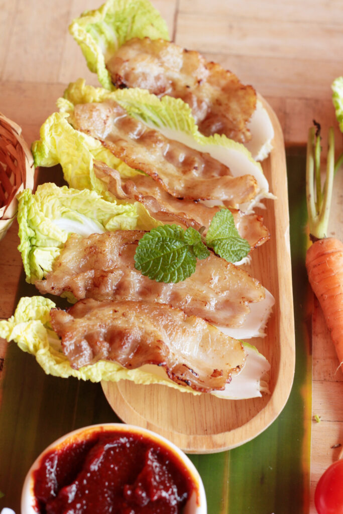 korean bbq with lettuce wraps